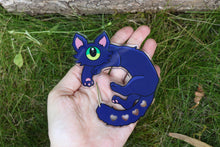 Load image into Gallery viewer, Carabiner Cycat