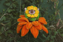 Cargar imagen en el visor de la galería, Chibitroll girasol con girasol