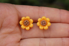 Cargar imagen en el visor de la galería, Pendientes ¨Girasoles¨