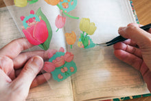 Cargar imagen en el visor de la galería, Hoja de pegatinas Trolls tulipán