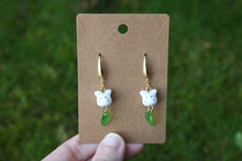 Cargar imagen en el visor de la galería, Pendientes Chibi Totoro