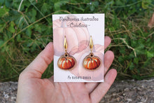 Cargar imagen en el visor de la galería, Pendientes calabaza de madera