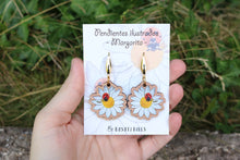 Cargar imagen en el visor de la galería, Pendientes margarita de madera