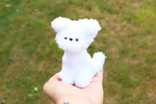 Cargar imagen en el visor de la galería, Perrito blanco articulado