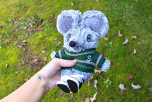 Load image into Gallery viewer, Ratón de peluche de Slytherin
