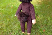 Cargar imagen en el visor de la galería, Artdoll de Mësika, guerrera del equilibrio natural (OOAK)