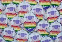 Cargar imagen en el visor de la galería, Pegatina "El amor es amor"