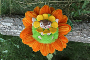 Chibitroll girasol con girasol