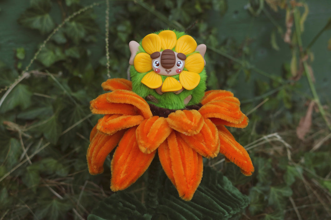 Chibitroll girasol con girasol