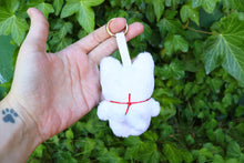 Load image into Gallery viewer, Llavero de gato blanco
