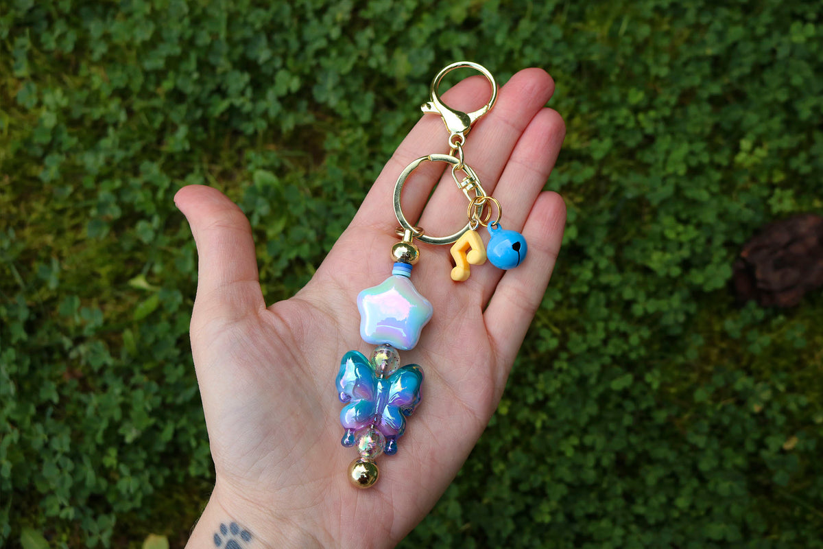 Butterfly and shooting star keychains – Basati Dolls