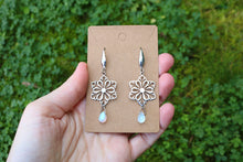 Load image into Gallery viewer, Snowflake earrings
