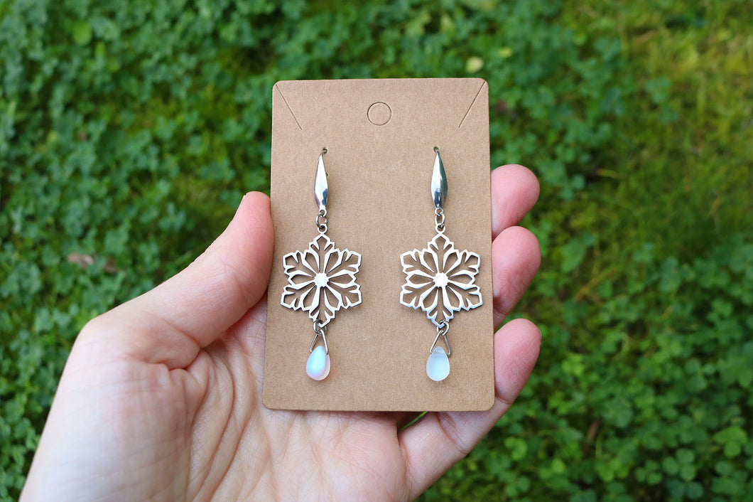 Snowflake earrings