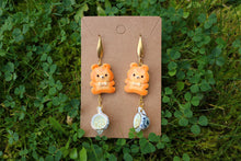 Load image into Gallery viewer, Cookie bear earrings with tea
