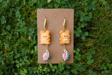 Load image into Gallery viewer, Cookie bear earrings with tea
