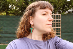 Pendientes hoja de hiedra de madera