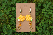 Load image into Gallery viewer, Honeyed earrings
