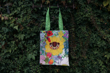 Cargar imagen en el visor de la galería, Bolsa tote de troll girasol rodeado de flores
