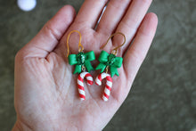 Load image into Gallery viewer, &quot;Candy cane&quot; earrings
