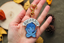 Load image into Gallery viewer, Mizu Keychain &quot;Say no to plastic&quot; (with glitter)
