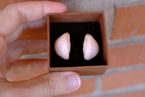 Resin ears for Blythe customization. Small size.